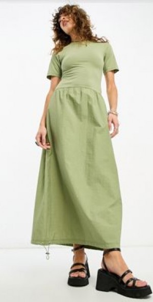 ASOS DESIGN - 2 in 1 crew neck t-shirt midi dress with cargo skirt in sage- Green