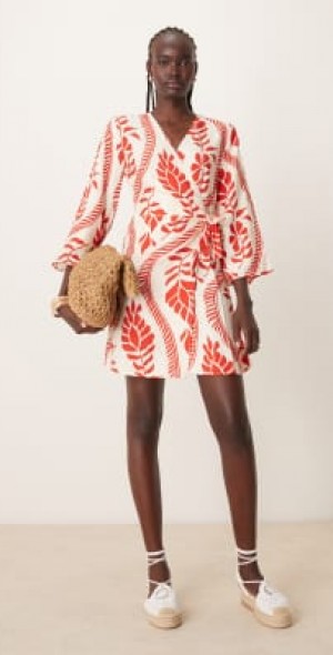 red and white kimono dress Petite Kimono Sleeve Crepe Gown