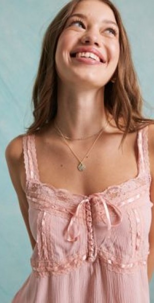Miss Selfridge - lace insert cami top in washed pink-Green
