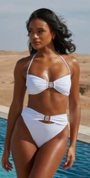 Moda Minx - x Savannah-Shae Richards amour bandeau bikini bottom