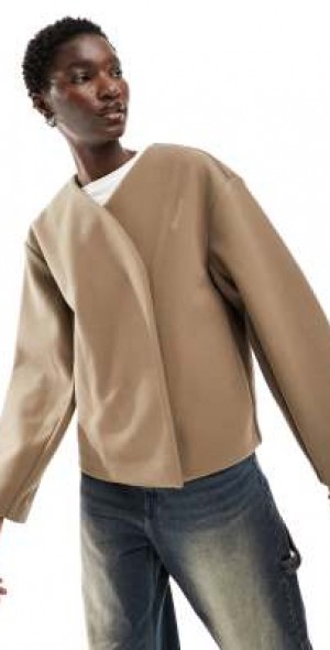 Monki - brushed short collarless jacket with balloon sleeves in