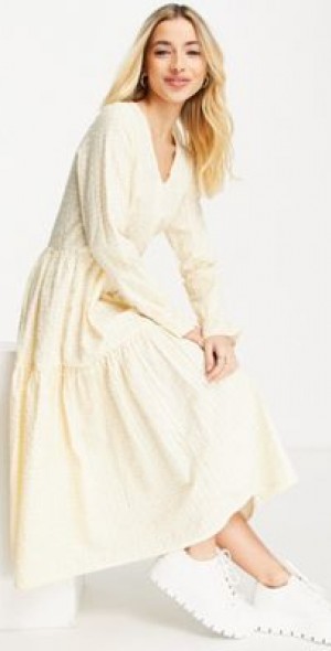 Monki - seersucker smock midi dress in yellow