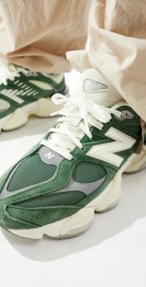 New Balance 9060 sneakers in green with white detail