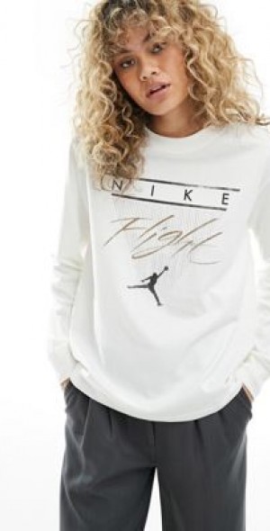 Nike Jordan long sleeve graphic t-shirt in off white