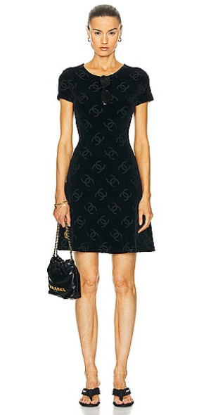 chanel logo mini dress Margaret Qualley in a black Chanel mini dress at the New York premiere of 'Honey, Don't'. Sleek and versatile, the black mini dress, high heels, and diamond earrings are a perfect look