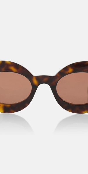 ALAÏA Paris AA0036S Brown Round Oversized Sunglasses Nude/Taupe Petal round sunglasses in brown - Alaia | Mytheresa main image 4