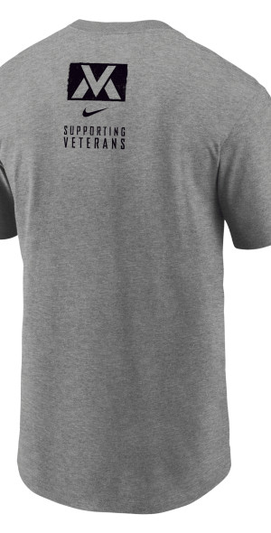 Nike Army カレッジ アメフトTシャツ 新品未使用 XL Nike - Men's Military Veterans T-Shirt in Grey, Size: Small