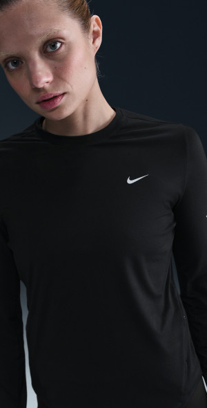 nike long sleeve women's running shirt