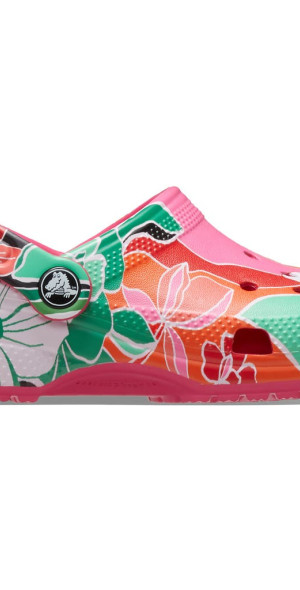 CROCS Kids' Woodcut Floral Print Clog in Dragon Fruit at
