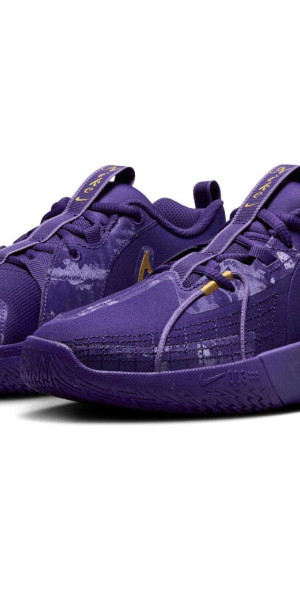 Nike - G.T. Cut 3 Basketball Shoe in Court Purple/Violet/Ink  display picture 1