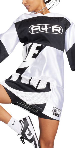 polka dot dress maxi Clarisse Pleated / | MESHKI Women's Green Sweater Dresses perfectly balancing the sleek dress with prints Sleeve:34/35