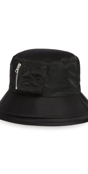 帽子 sacai Double Brim Hat Sacai - Double Brim Nylon Pocket Bucket Hat in Black at Nordstrom