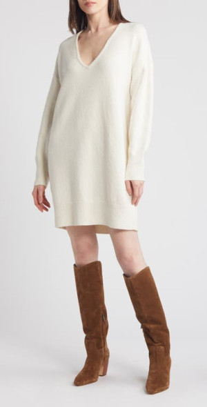 Treasure Bond Cotton Blend V-Neck Sweater Dress in Ivory Dove