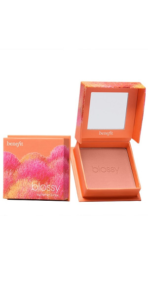 revolve_benefit_cosmetics_bene