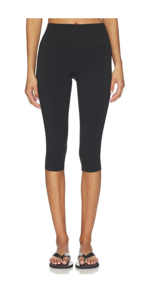 Form X Olivia Jade Capri Leggings
