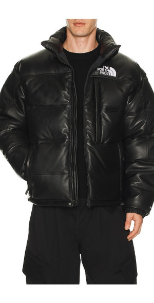 revolve_the_north_face_the_nor