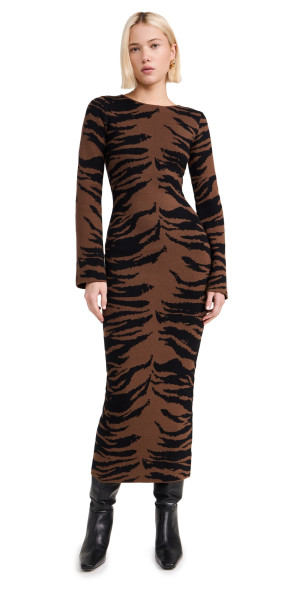 a line classic wedding dress Vintage Off the Shoulder A-line with Floral Lace Appliqued White / 0 WalmartCanada Sleeveless Ruched Dress Spaghetti COLOUR:BLACK/BLACK MESH Perfectly designed for the
