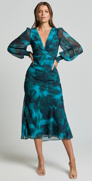Showpo - Artelia Midi Dress - V Neck Long Sleeve Slip Dress in Emerald