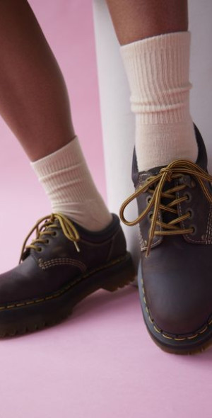 Dr. Martens - 8053 Quad II Arc Oxford Shoe in Brown, Women's