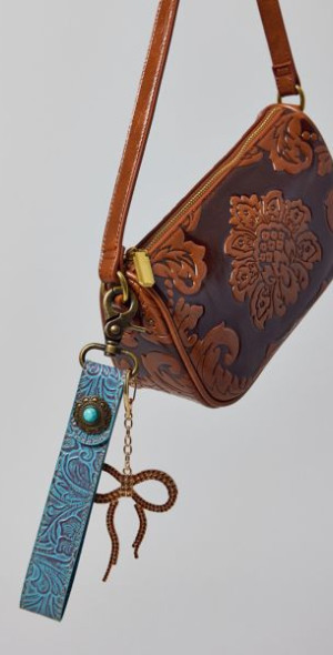 ピュアモリス♣︎Arbutus Embroidery♣︎ハンドメイドバッグ interior