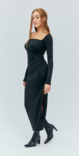 Silence + Noise - Silence + Noise Silence & Noise Victoria Long Sleeve Maxi  Dress in Black at Urban Outfitters